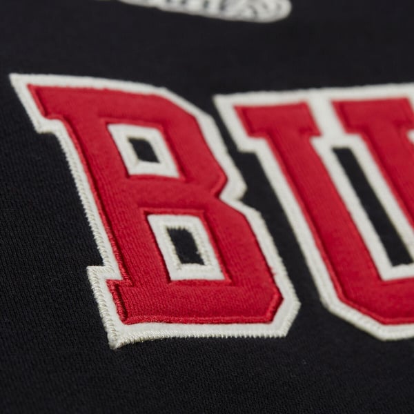 M&N NBA Vi M&N NBA Vintage Logo Chicago Bulls Courtside Fleece Button Front Hoodie  * Full titlentage Logo Chicago Bulls Courtside Fleece Button Front Hoodie