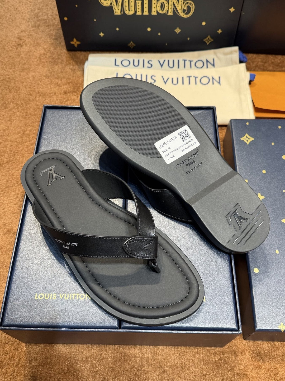 Louis Vuitton Dark Gray and Black Thong Sandals